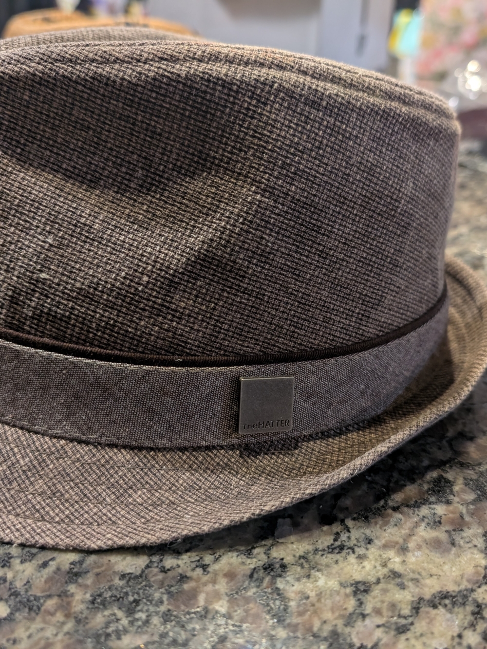 The HATTER Men's Brown Textured Fedora Hat